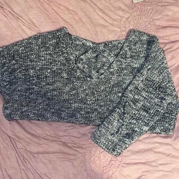 Express quarter sleeve sweater - Picture 4 of 7